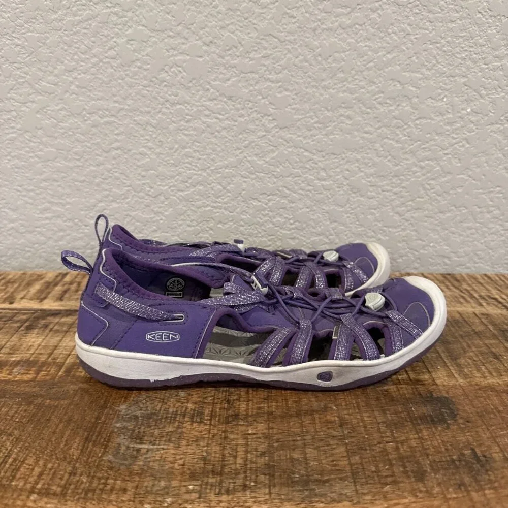 Keen Womens Whisper Closed Toed Sports Sandal Size 6 Purple Gray Hiking